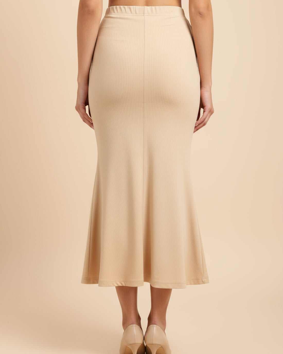 Women's Seamless Body Shaper Innerwear with High-Waist Tummy Control and Slim Fit Design - Beige