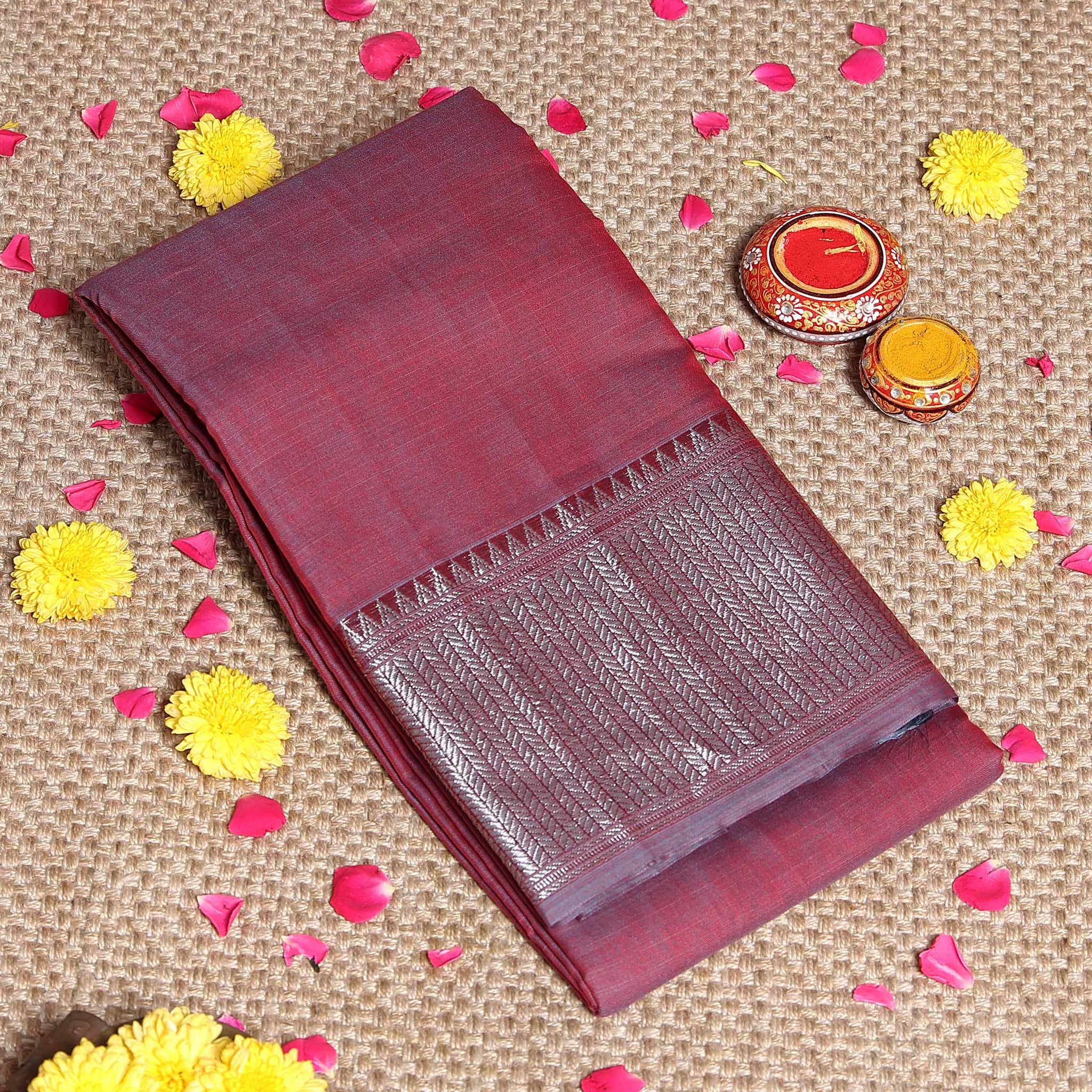 Elegant Handloom Narayanpet Cotton Saree with Traditional Woven Border - Onion Pink