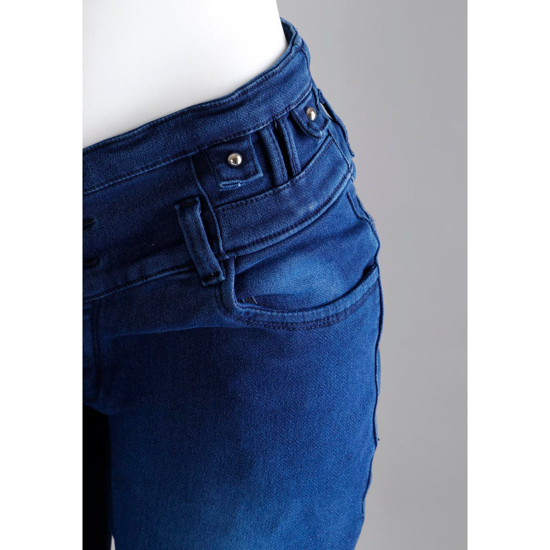 Women Blue Pencil Cut  Button Jeans
