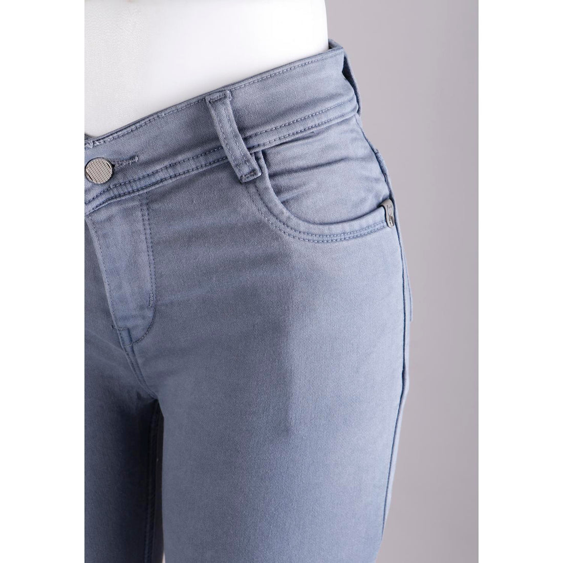 Women Grey Pencil Cut Jeans
