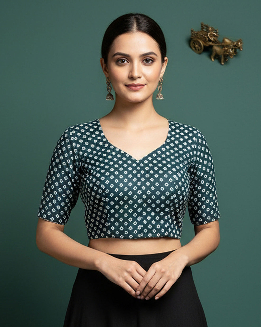 Elegant Stylish Women’s 1 Meter Blouse Material with All Over Geometric Print Design - Green