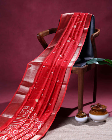 Elegant Dola Silk Saree with All-Over Paisley Butta Motifs and Classic Traditional Zari Woven Border - Red