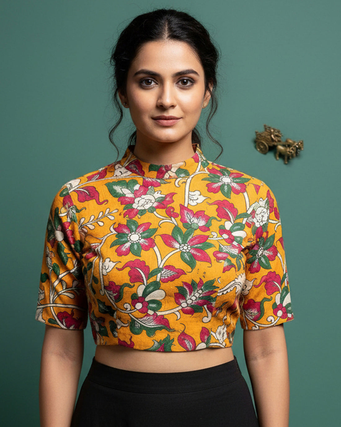 Elegant Floral Kalamkari Printed Women’s  1 Meter Blouse Material with Intricate Floral Motifs - Yellow