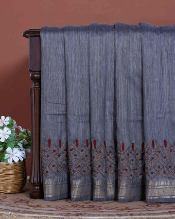 Elegant Kantha Hand Embroidered Saree with Intricate Floral Motif and Contrast Border - Grey