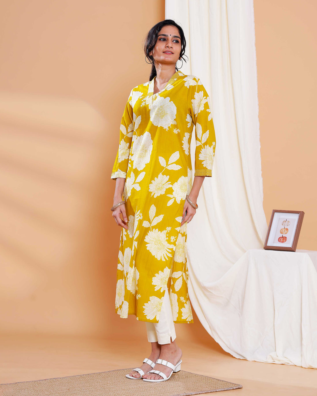 Floral Printed Straight Kurta with V-Neckline and 3/4 Sleeves - Yellow