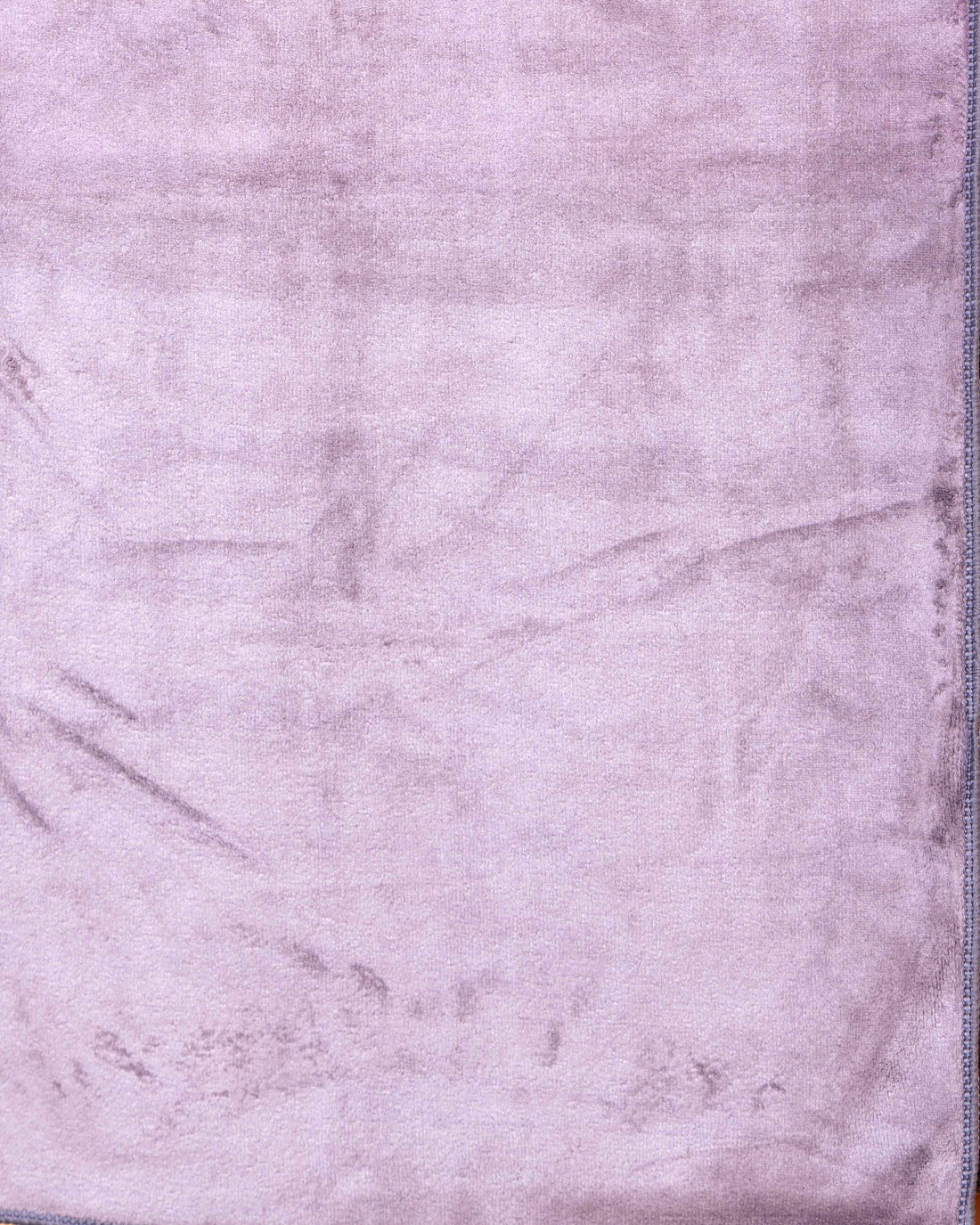 Elegant Soft and Absorbent Microfiber Hand Towel - Lavender