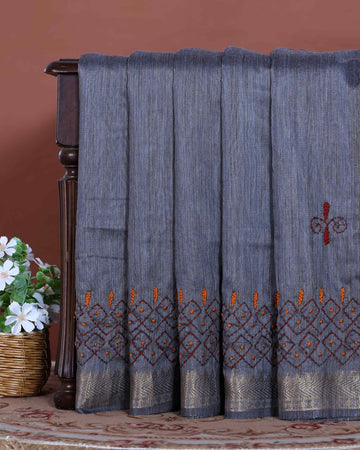 Elegant Kantha Hand Embroidered Saree with Intricate Floral Motif and Contrast Border - Grey