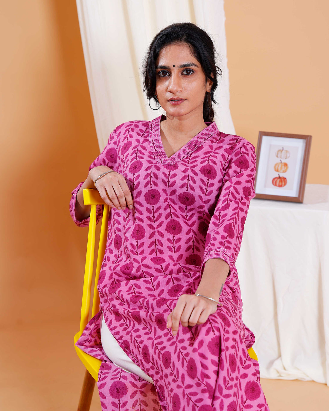 Floral Printed Straight Kurta with V-Neckline - Magenta