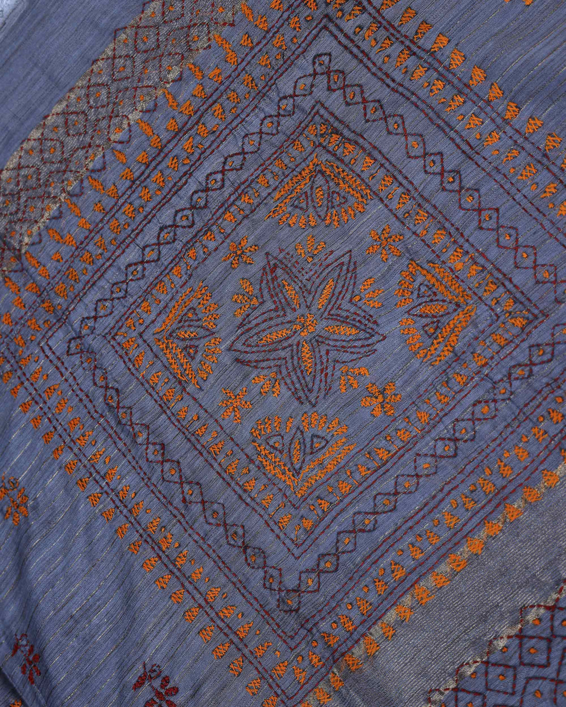 Elegant Kantha Hand Embroidered Saree with Intricate Floral Motif and Contrast Border - Grey