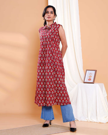 Red Floral Printed A-Line Kurta with Round Neck and Button Detailing