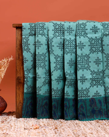 Elegant Sungudi Cotton Saree with Traditional Pattern Design - Light Green