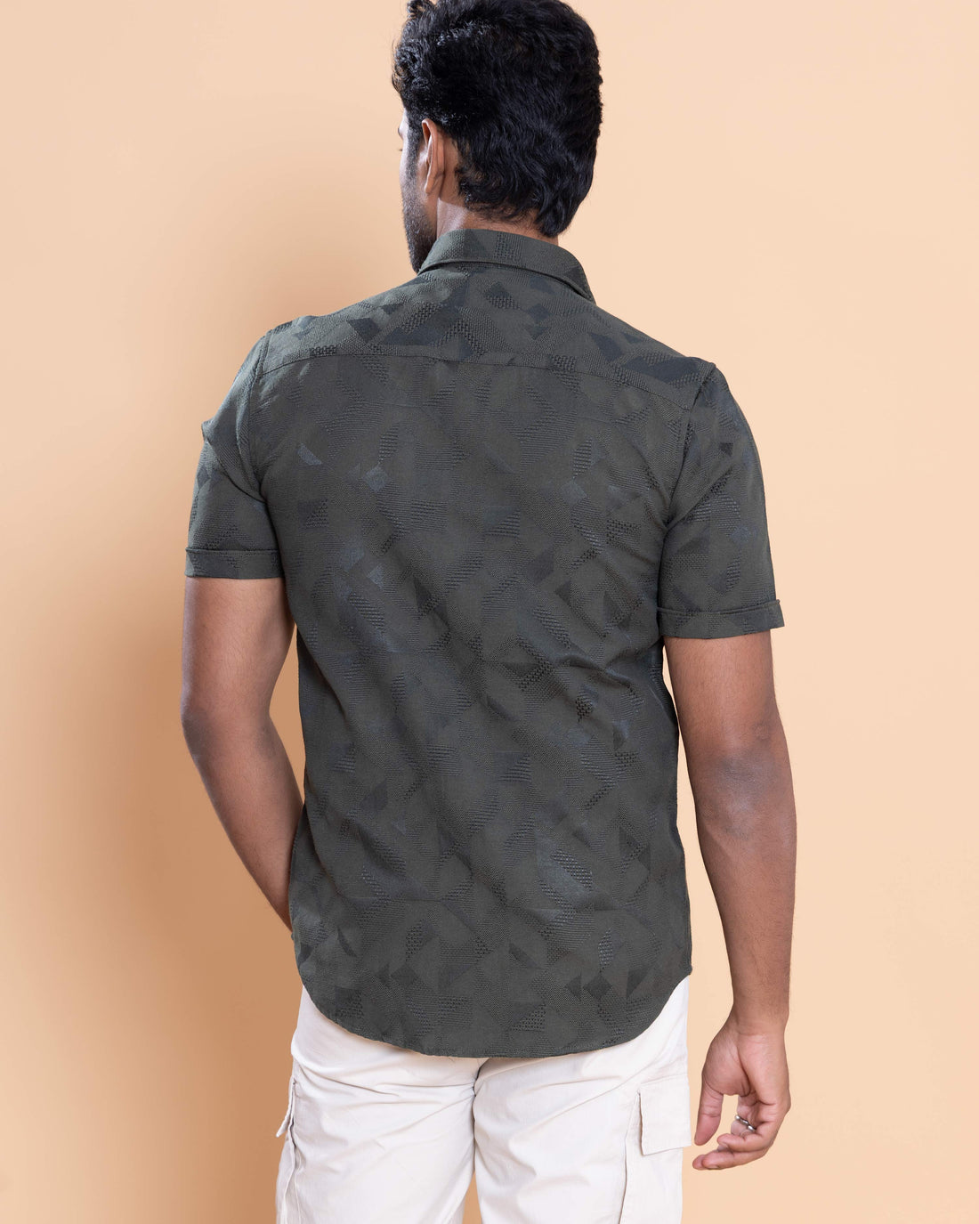 Nativebull Men Solid Half Sleeve Cotton Shirt - Olive Green