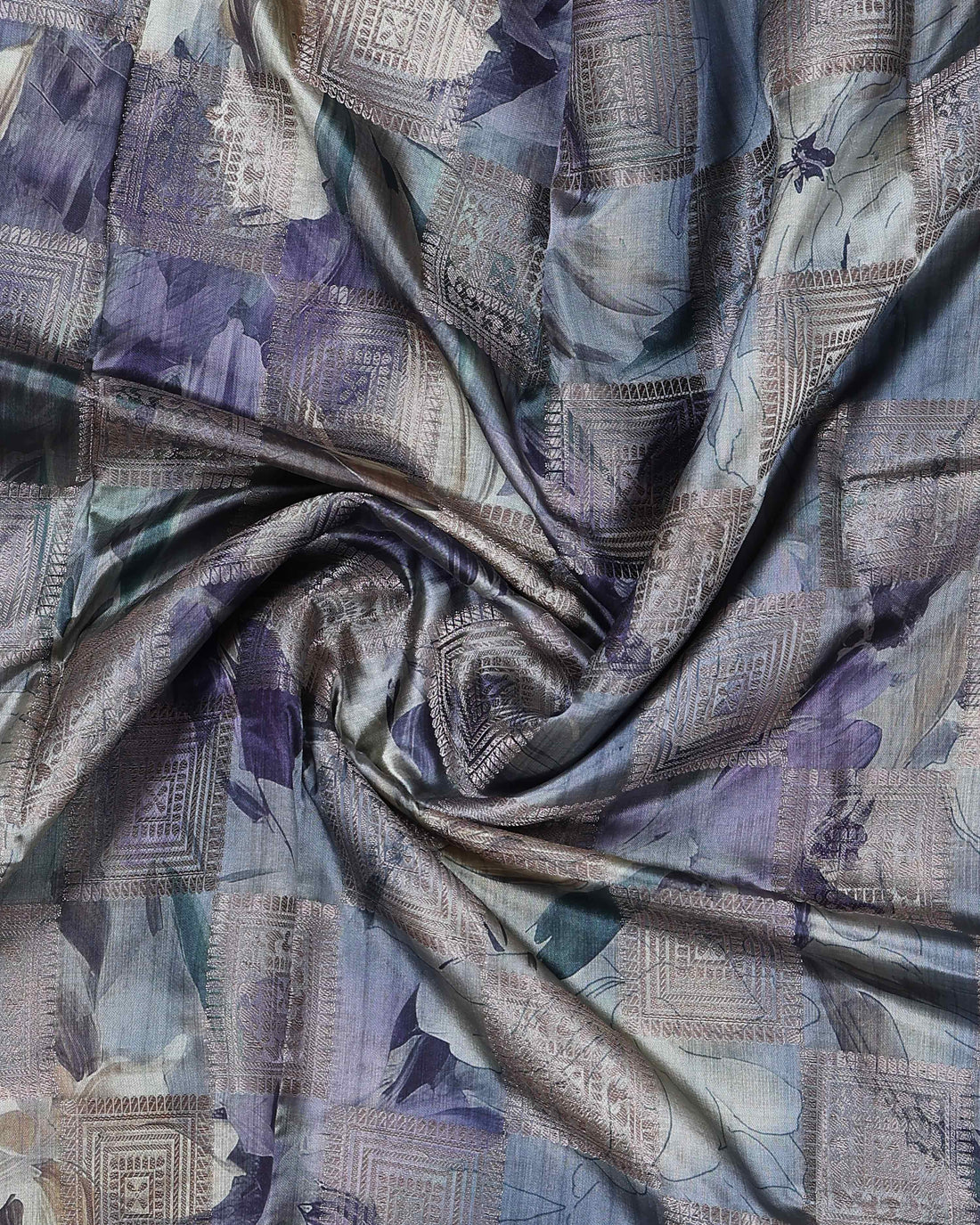 Dola Silk Saree With Woven Border - Multi