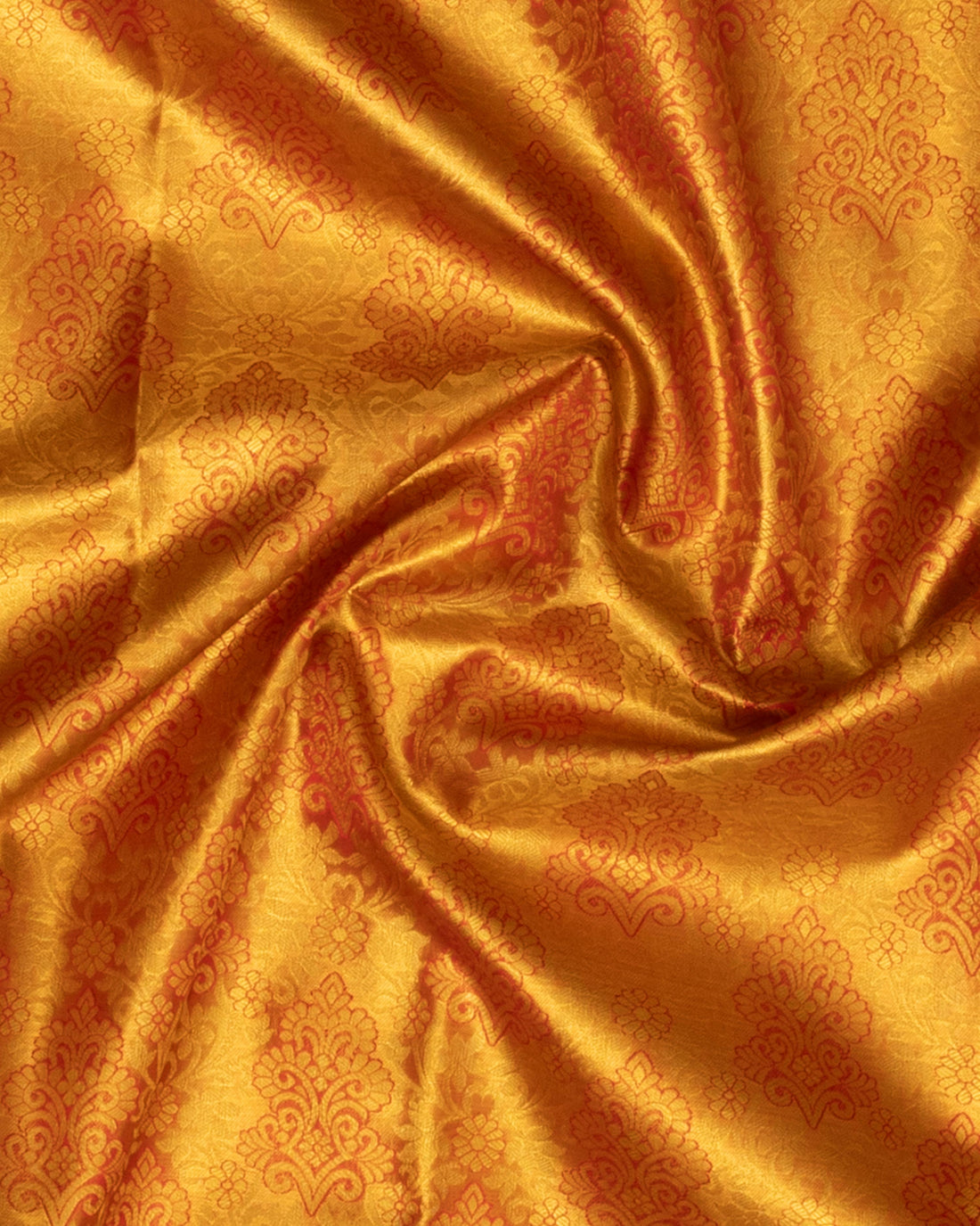 Exquisite Kanchipuram Tissue Silk Saree with Intricate Zari Weave - Gold