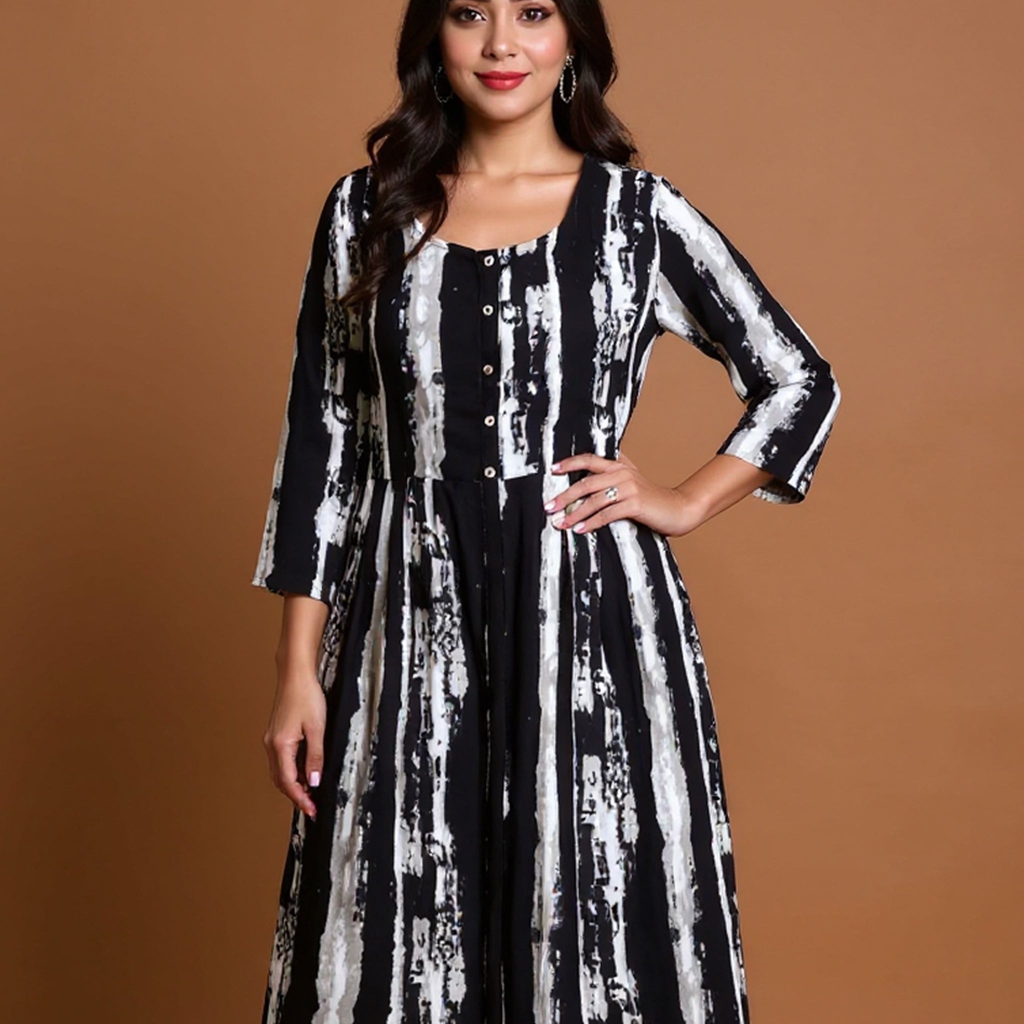 Maternity Wear - Elegant Multi Abstract Stripe Button-Down Women's Feeding Top