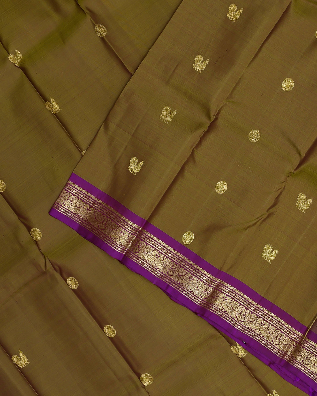 Authentic Kanchipuram Pure Silk Saree with Traditional Weave & Rich Zari Border - Green