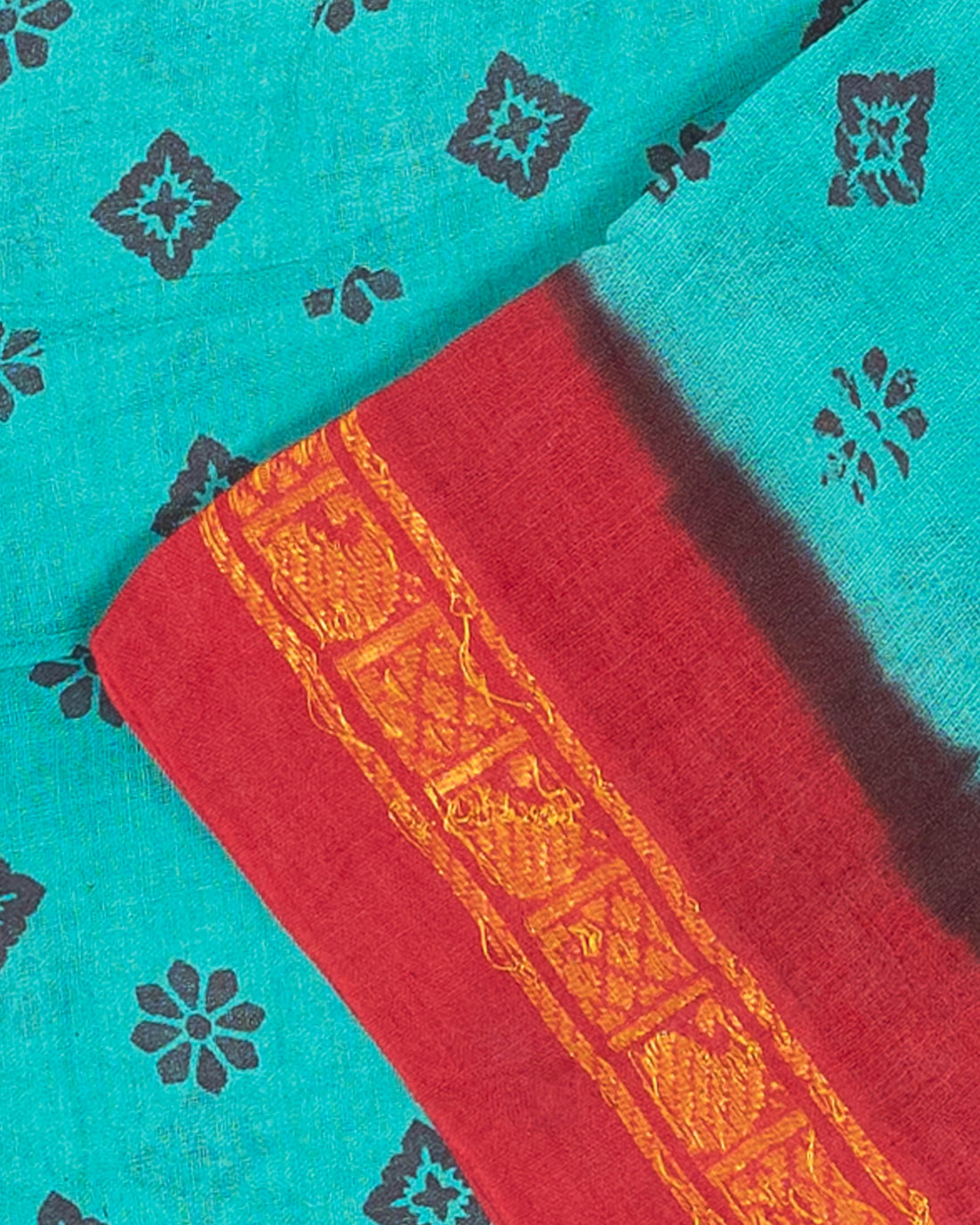 Classic Sungudi Cotton Saree With Printed Design - Green