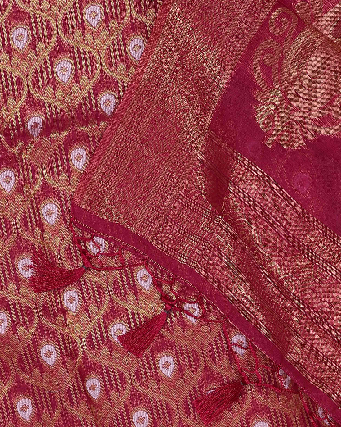 Bandhani-Inspired Art Silk Saree with Dot Motifs - Maroon