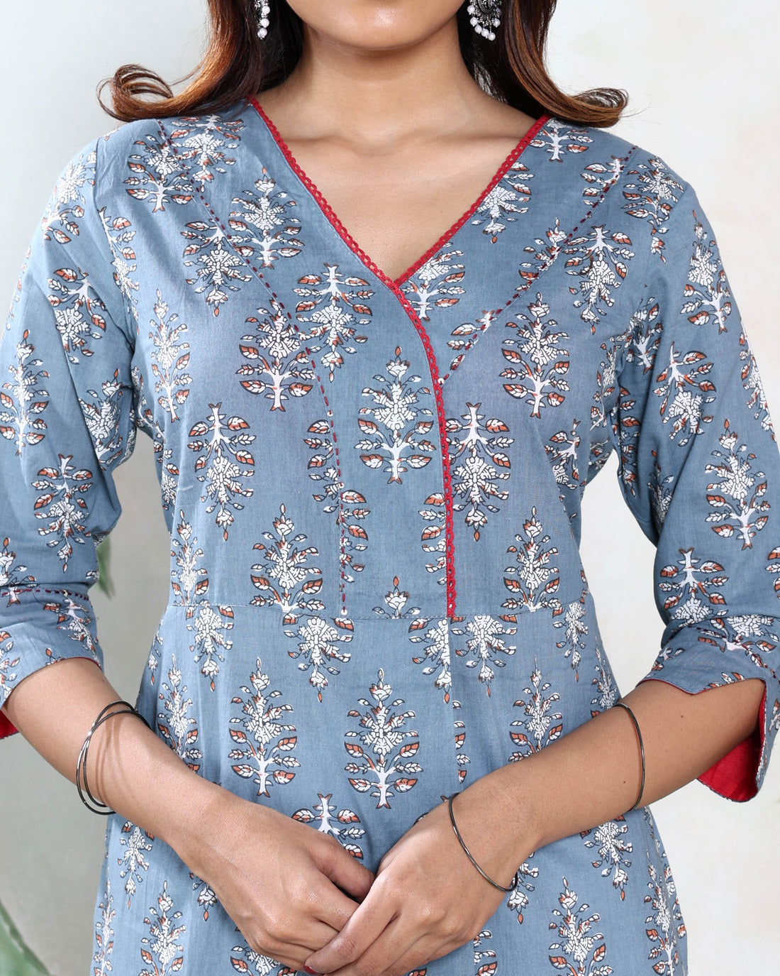 Women’s Elegant Floral Printed Straight Cut Kurta with V-Neckline 3/4th Sleeves and Intricate Ethnic Motifs - Blue