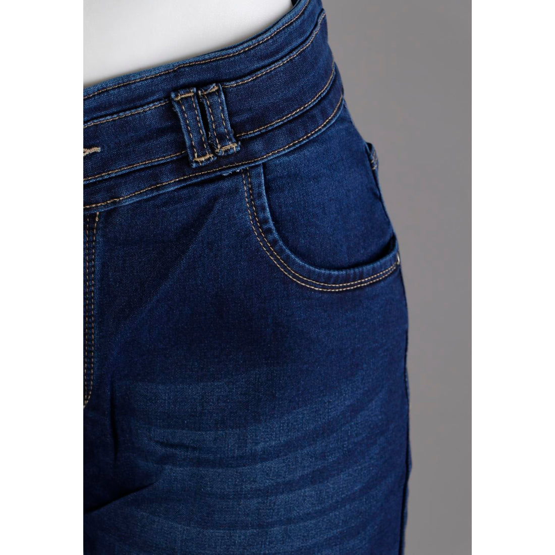 Women Navy Blue Pencil Fit Jeans