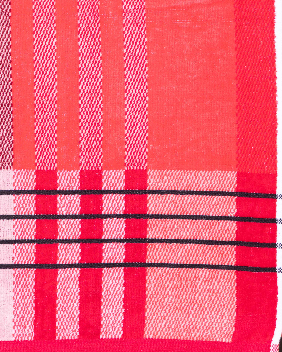 Elegant Woven Cotton Bath Towel with Striped and Checked Pattern - Red