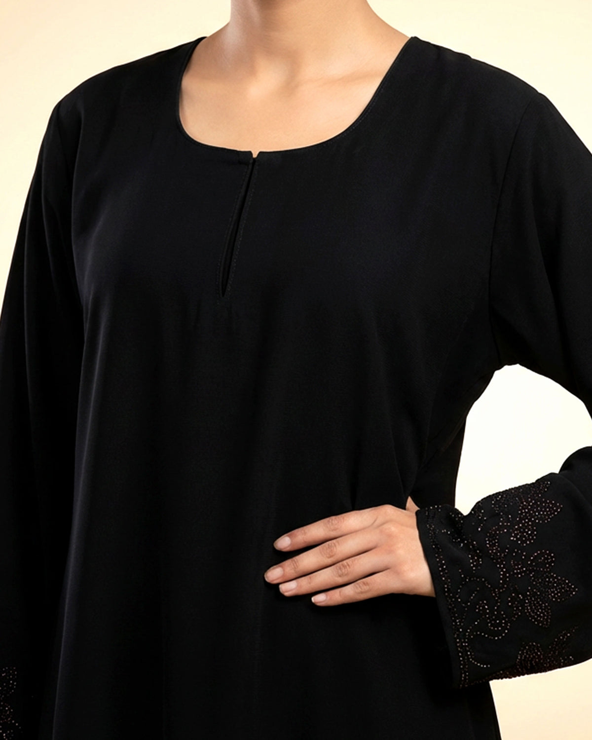 Women’s Modest Full Length Burqa with Embroidered Hem Detail Style