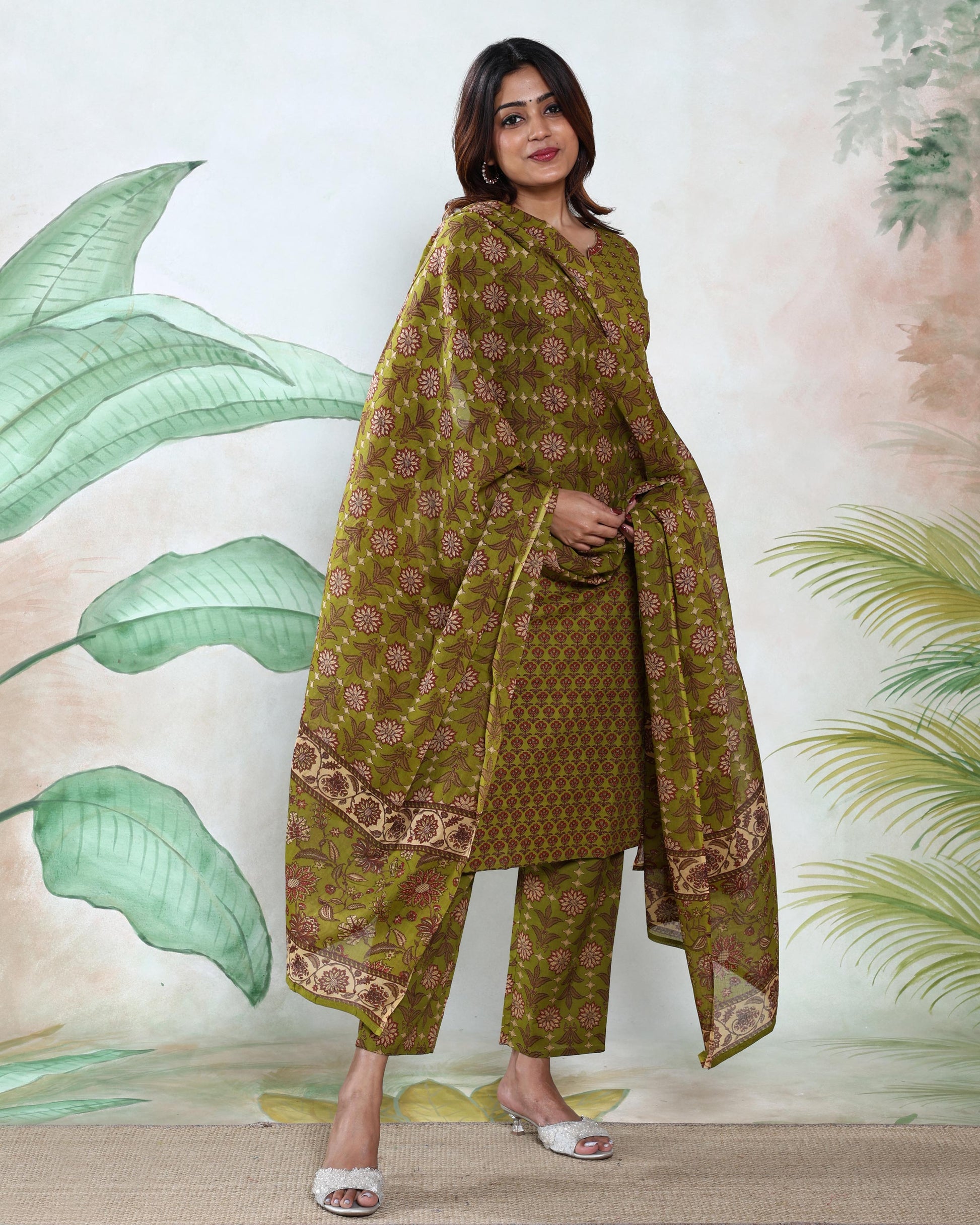 Women’s Printed Readymade Salwar Suit Set with Straight Kurta Matching Pants and Dupatta, Light Green
