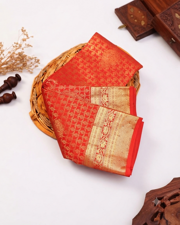 Elegant Niranjana Silk Saree with Rich Floral and Paisley Zari Work - Red