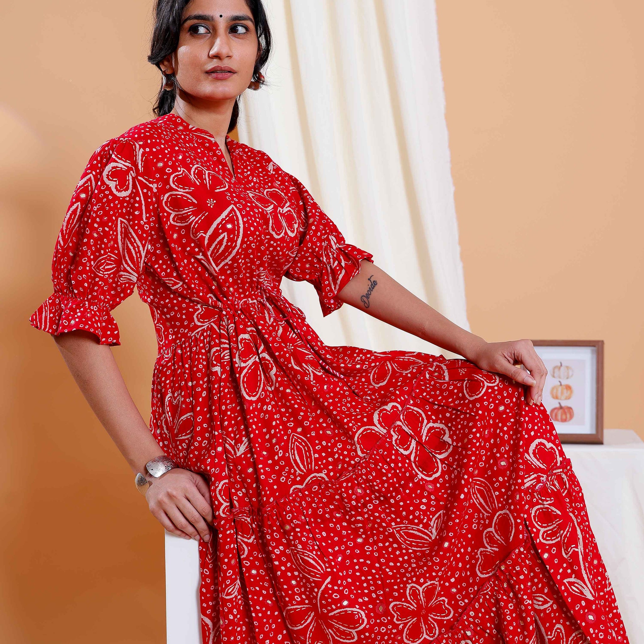 Elegant Red Long Dress with White Leaf Motifs and Flared Hem