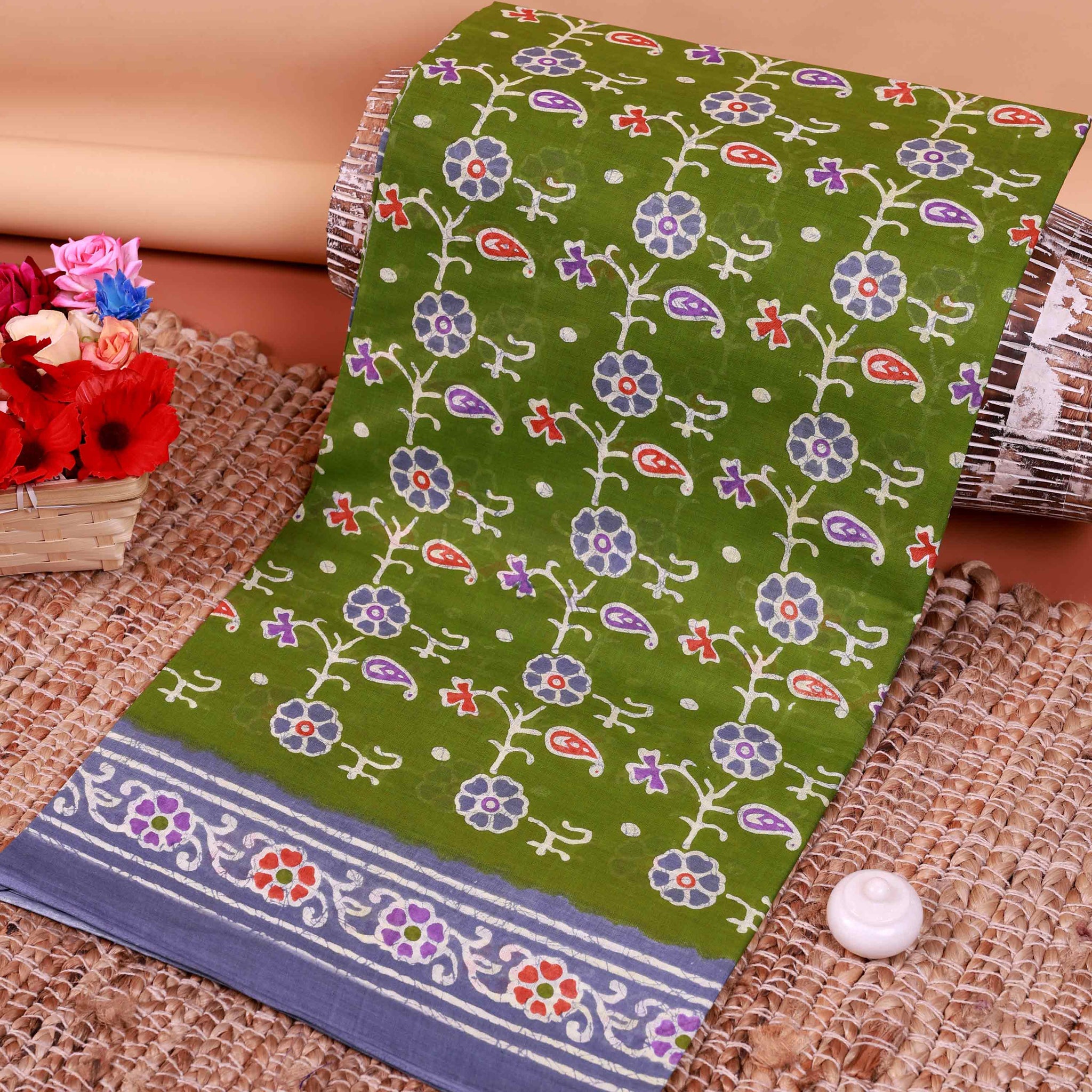 All-Over Floral Printed Voile Saree with Intricate Contrast Border – Green