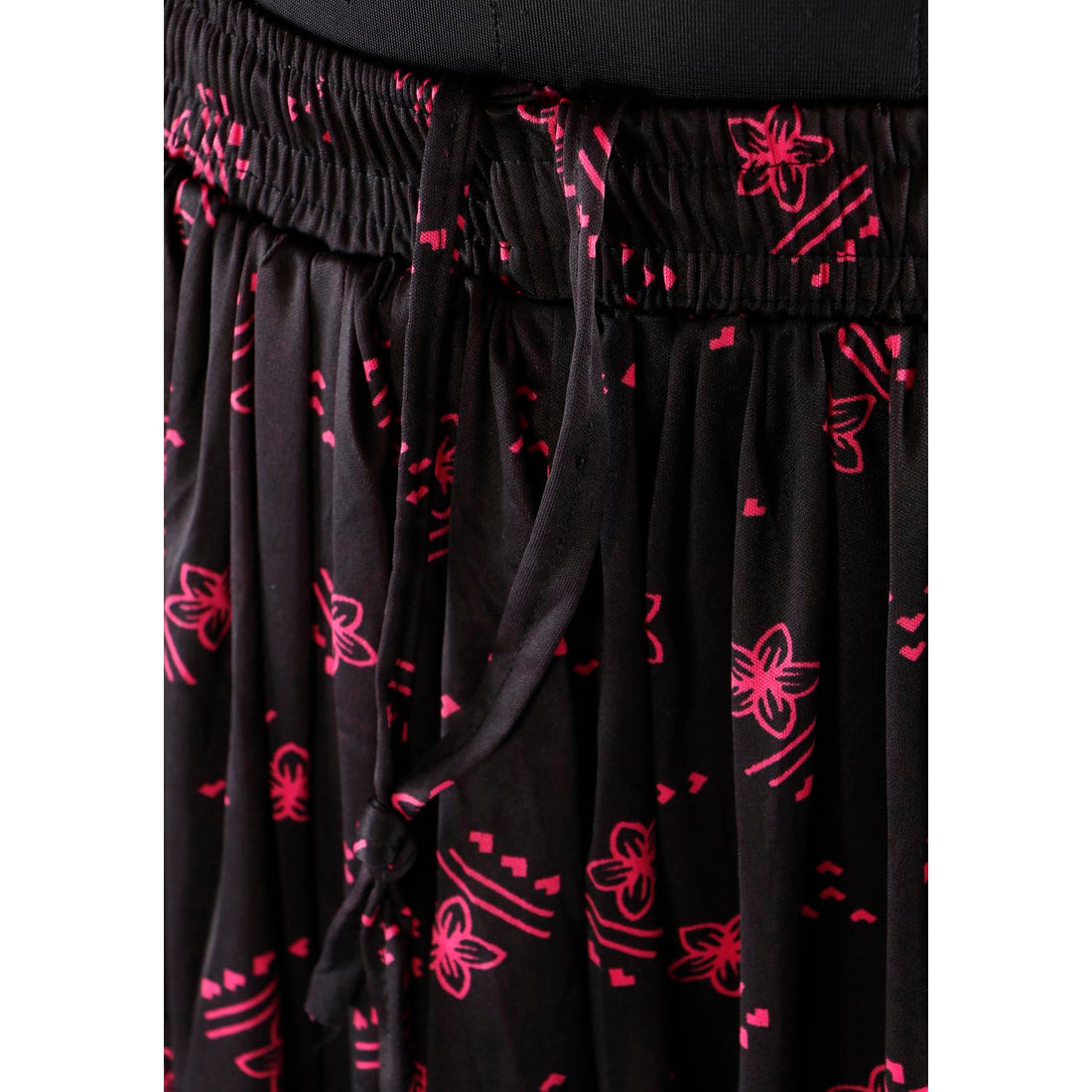 Black Colour Womens Skirt