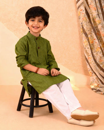 Boys Festive Kurta Set with Mandarin Collar -Green