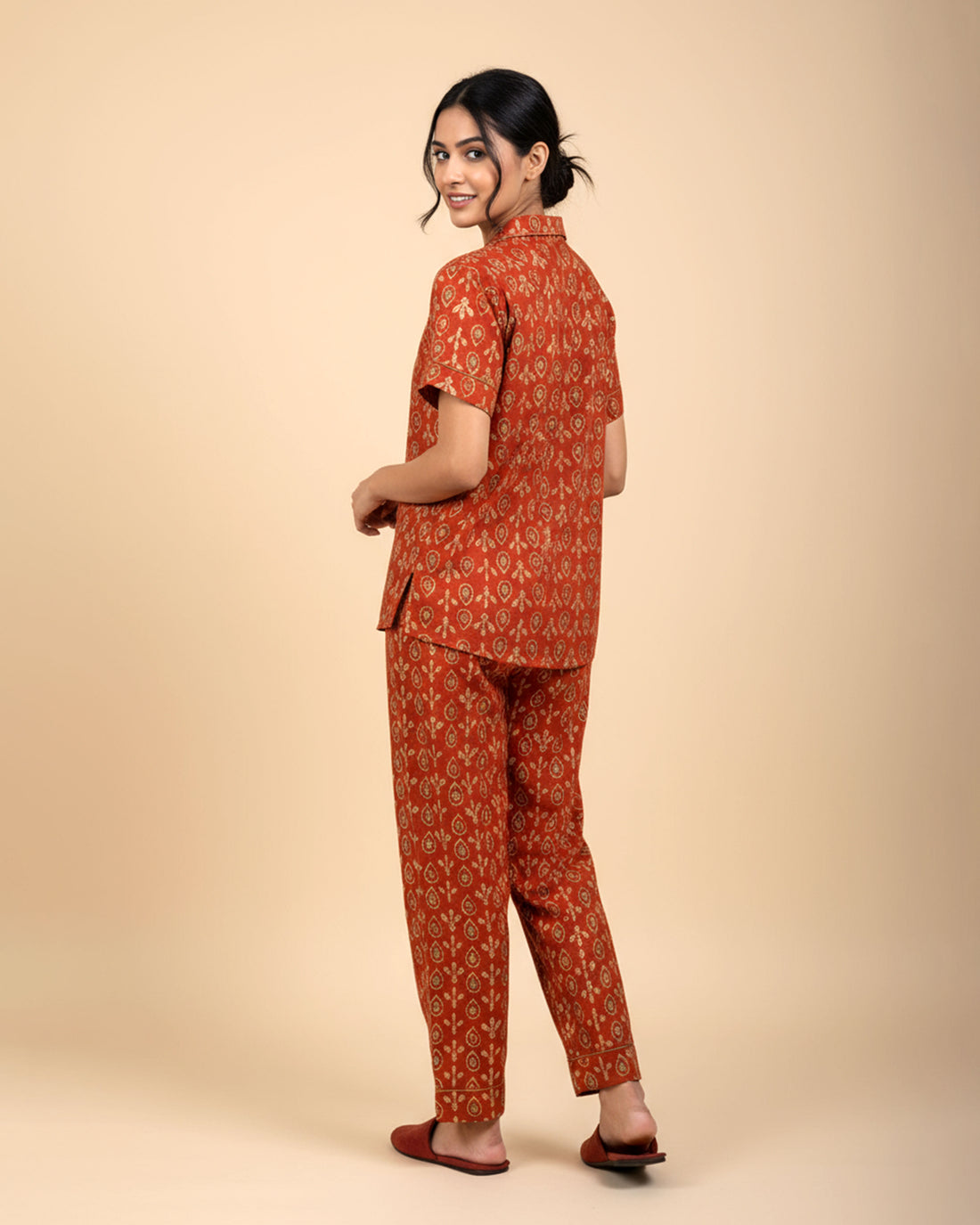 Women's Leaf Print Short Sleeve Night Wear - Orange