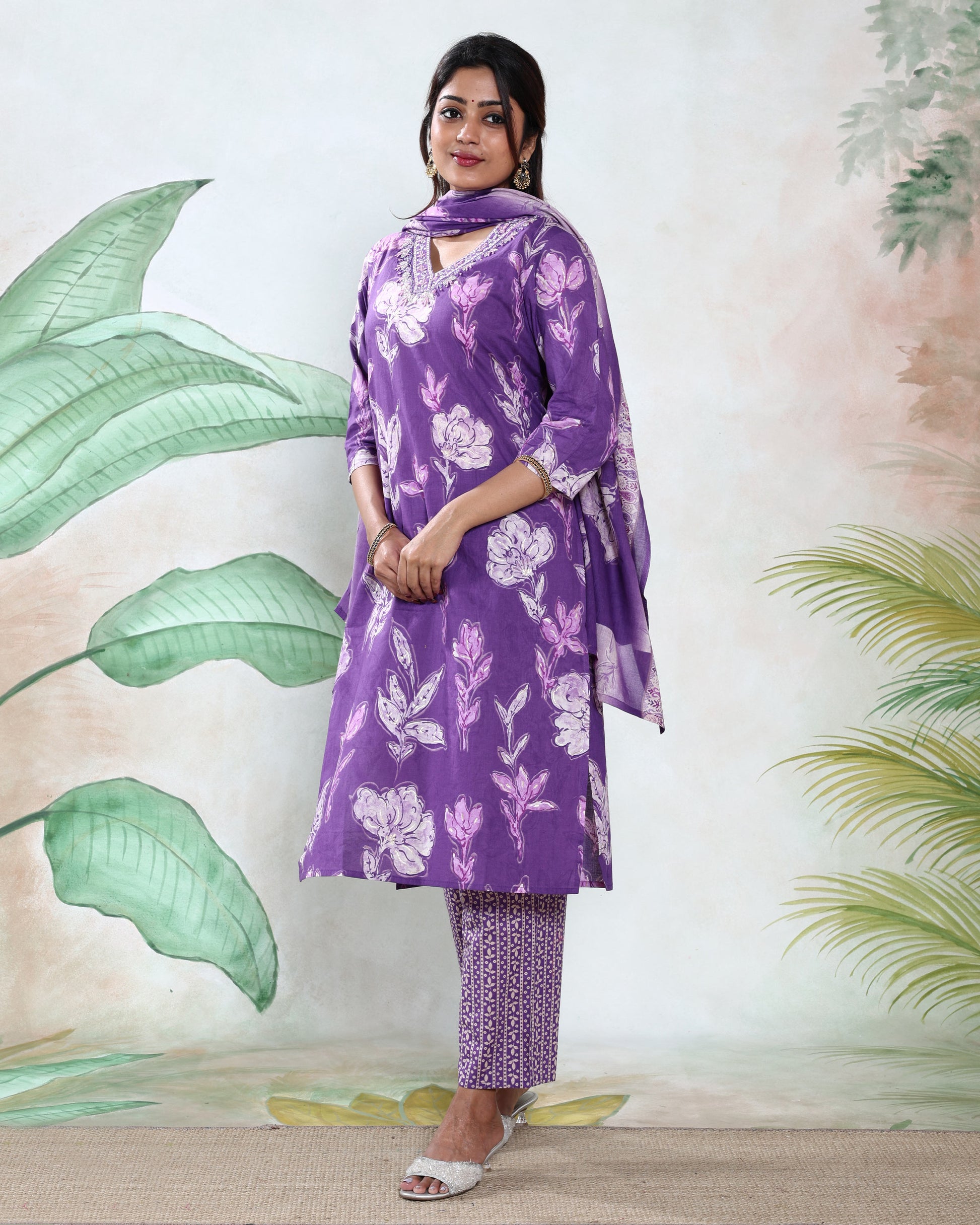 Elegant Floral Printed Women’s Readymade Salwar Suit Set with Straight Kurta Patterned Pants and Matching Dupatta, Violet Side View