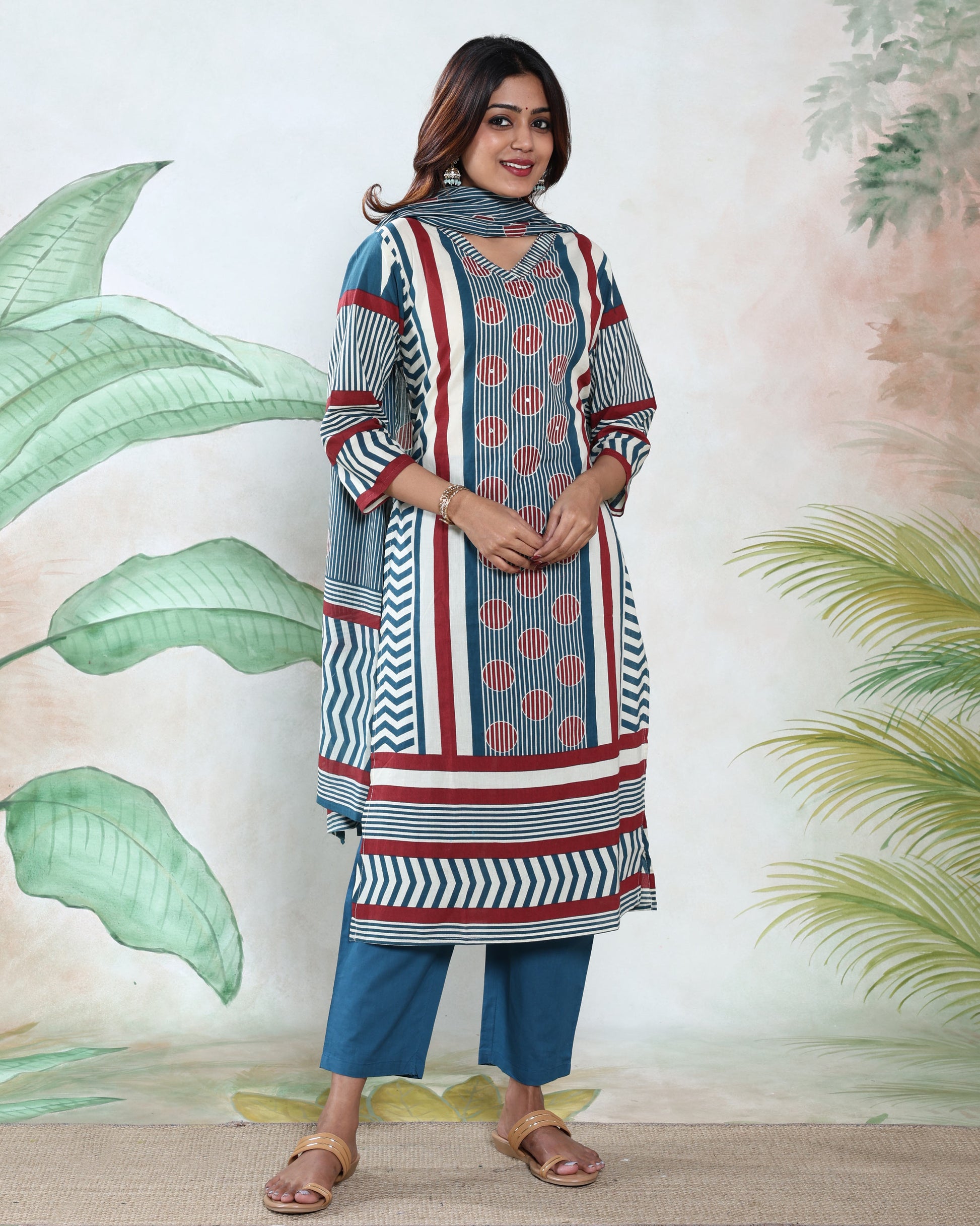 Women's Readymade Straight Kurta Salwar Suit Set With Zigzag And Striped Print, Teal, Side View