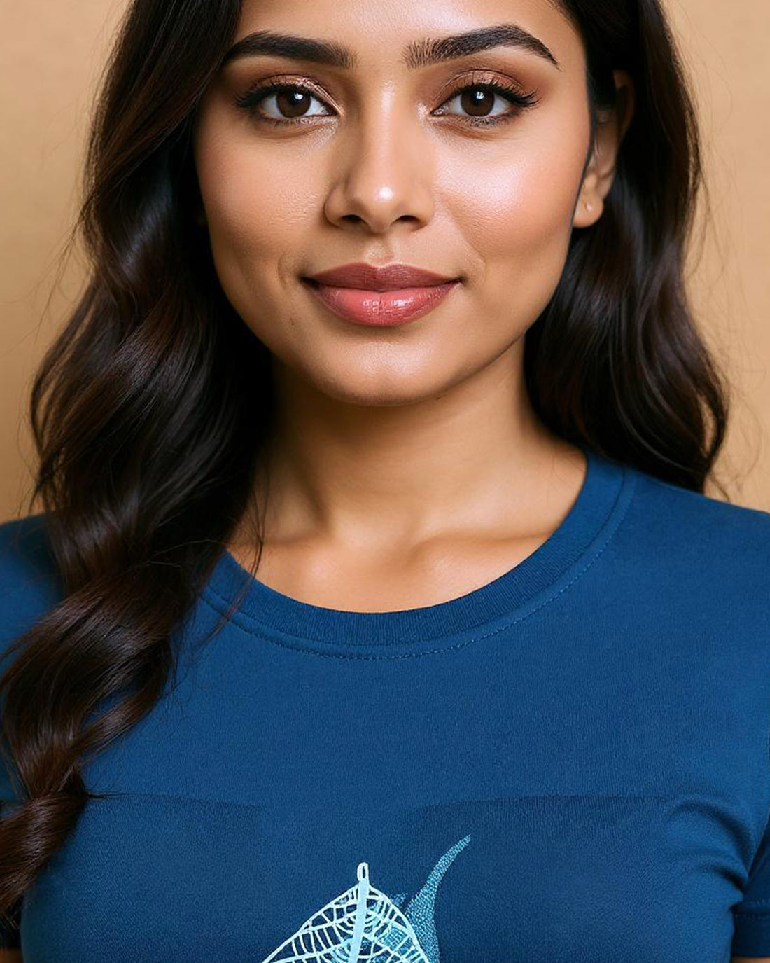 Women's Leaf Print Graphic T-Shirt - Blue