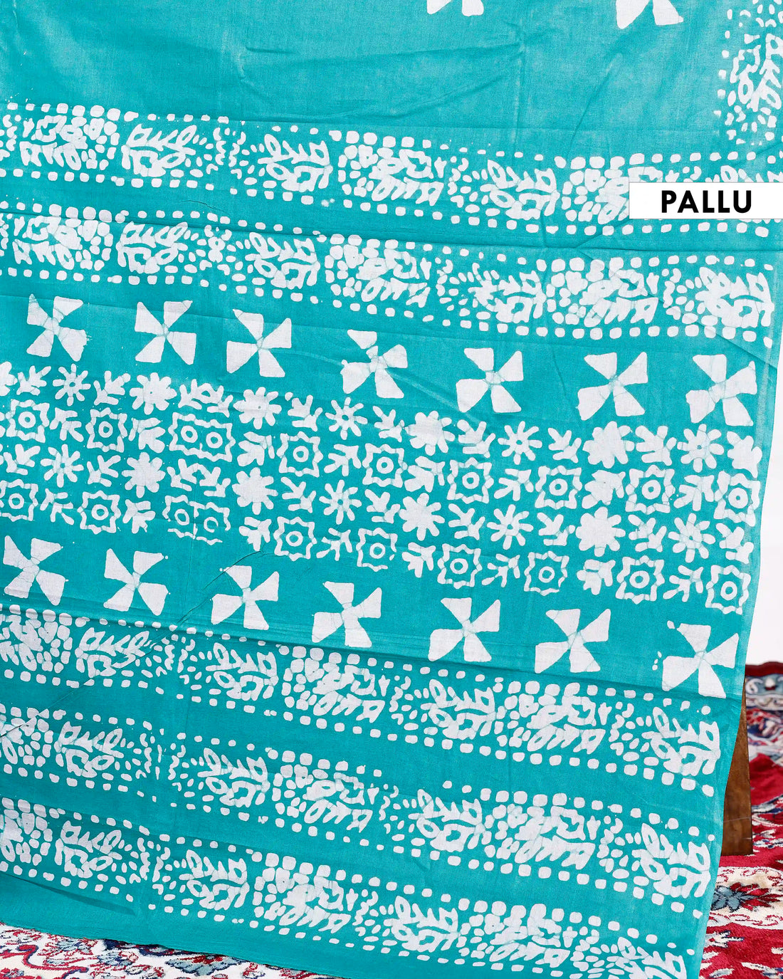 Handcrafted Mul Mul Cotton Saree with Traditional Batik Print and Border - Teal