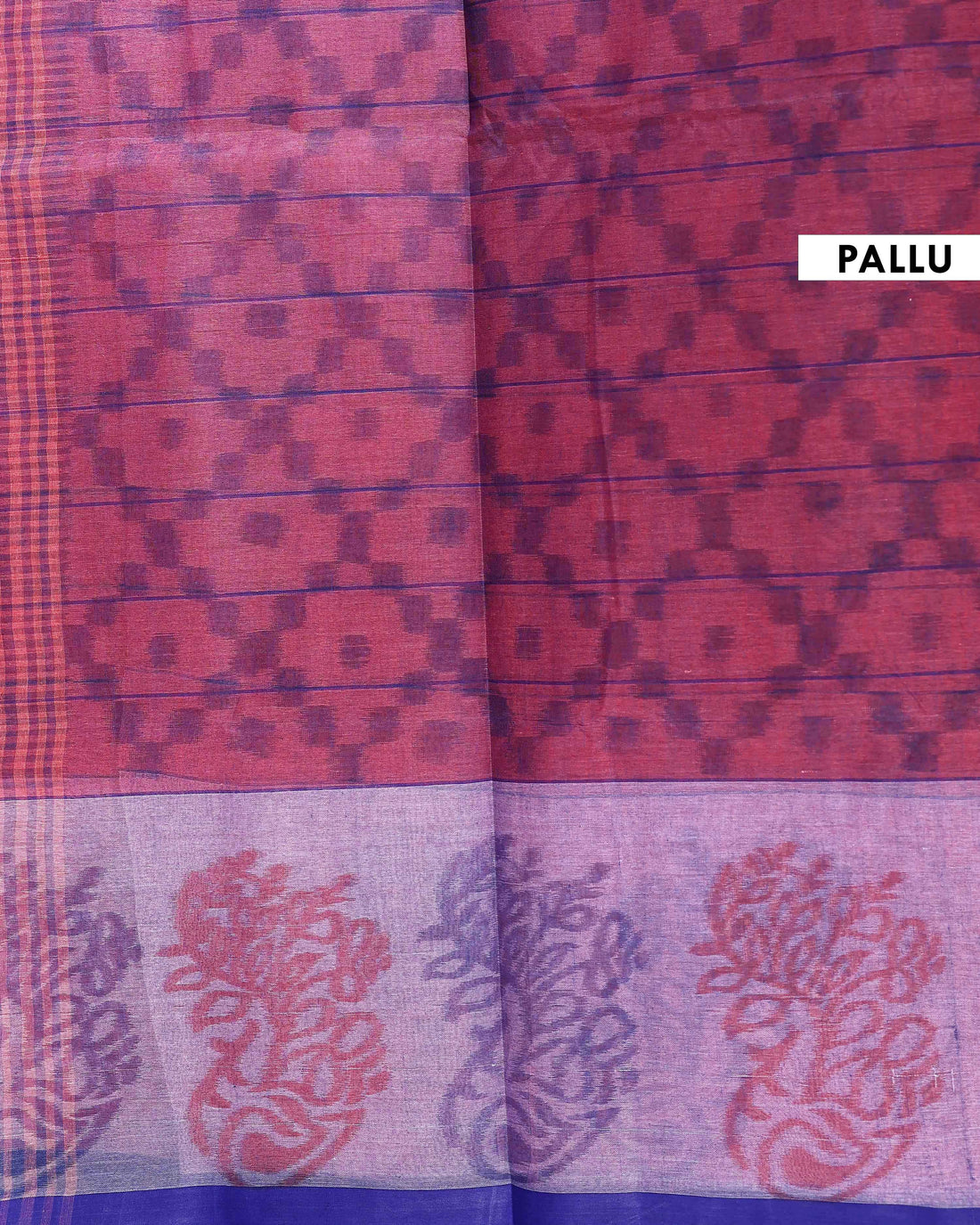 Handloom Bengal Cotton Saree with Checked Body and Intricate Pallu Design - Pink