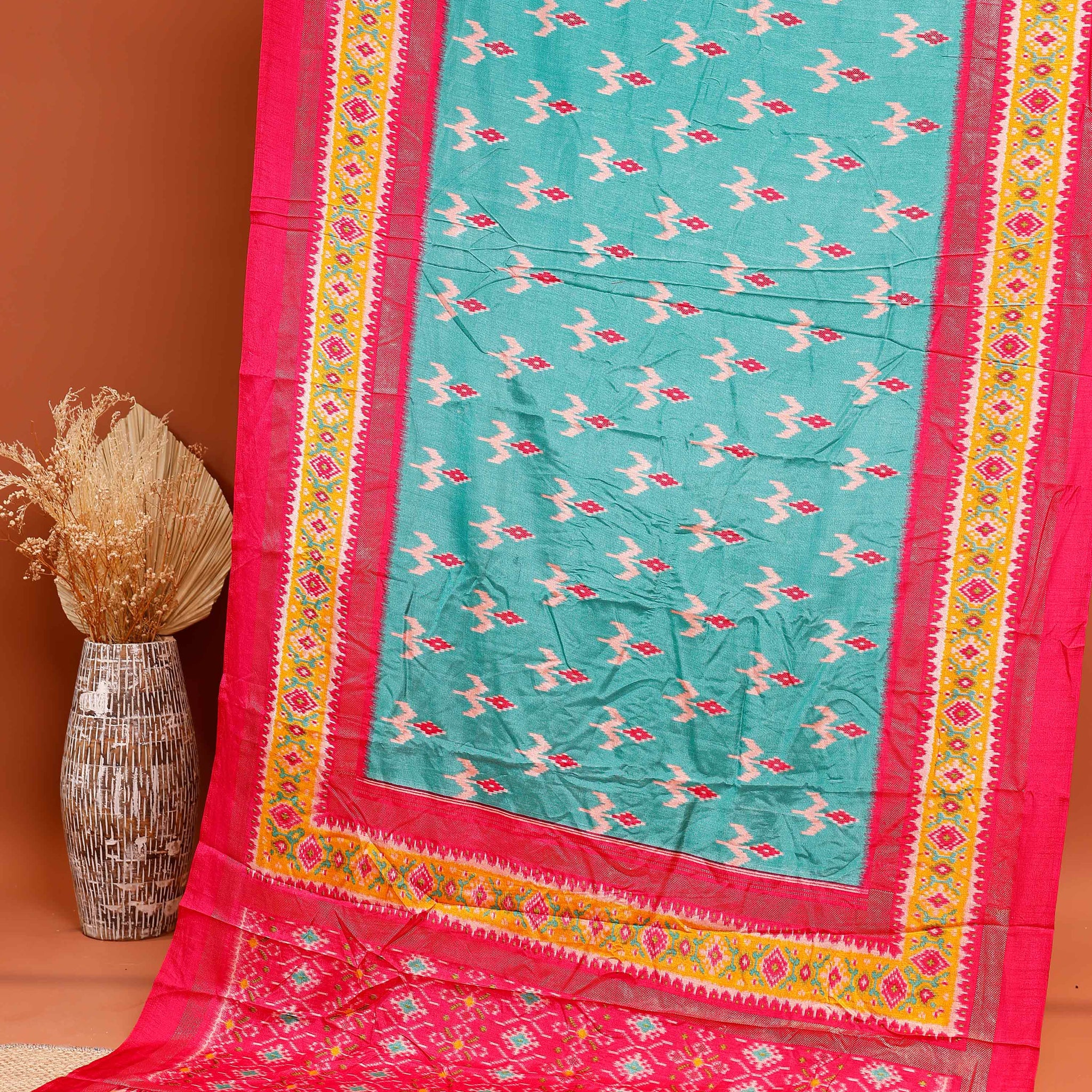 Handwoven Ikkat Saree with Bird Motifs, Geometric Border and Traditional Pallu Design - Green