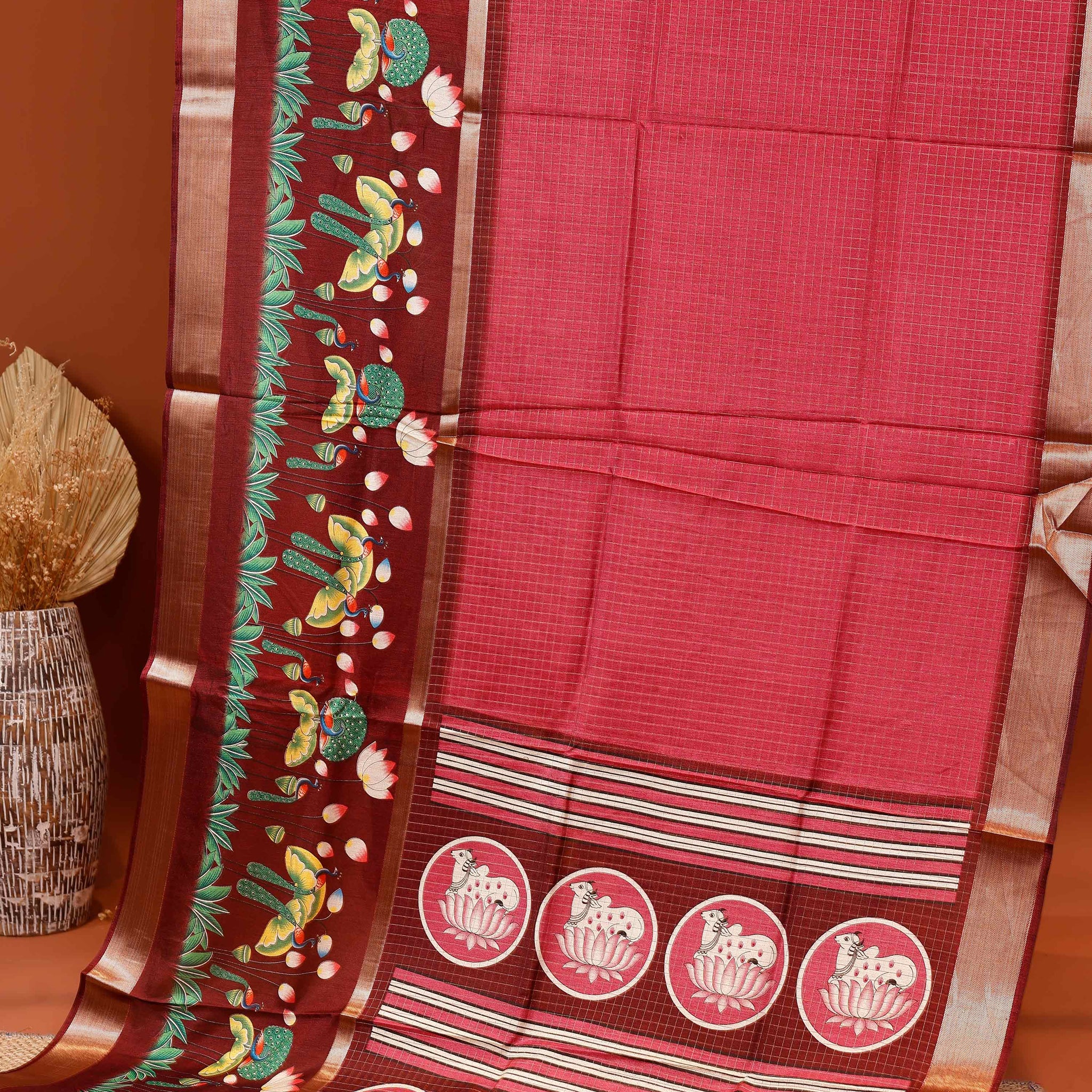 Handloom Kota Saree with Contrast Border and Traditional Motifs - Maroon