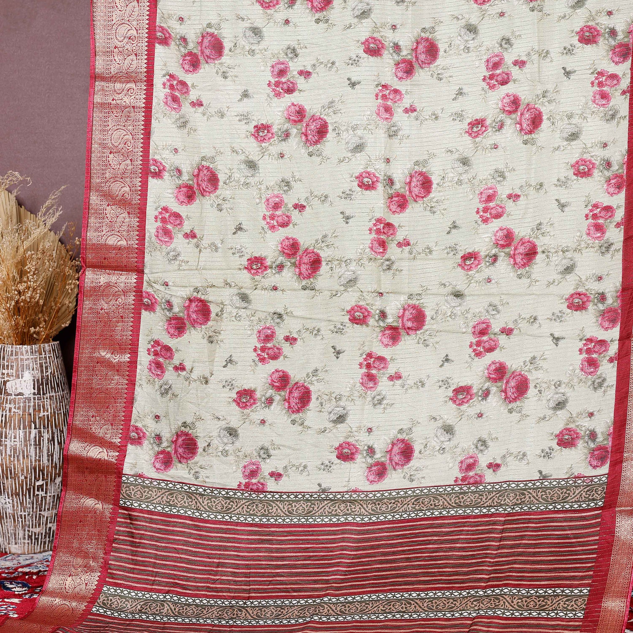 Elegant Dola Silk Saree with Intricate Floral Digital Print and Contrasting Woven Border - Green