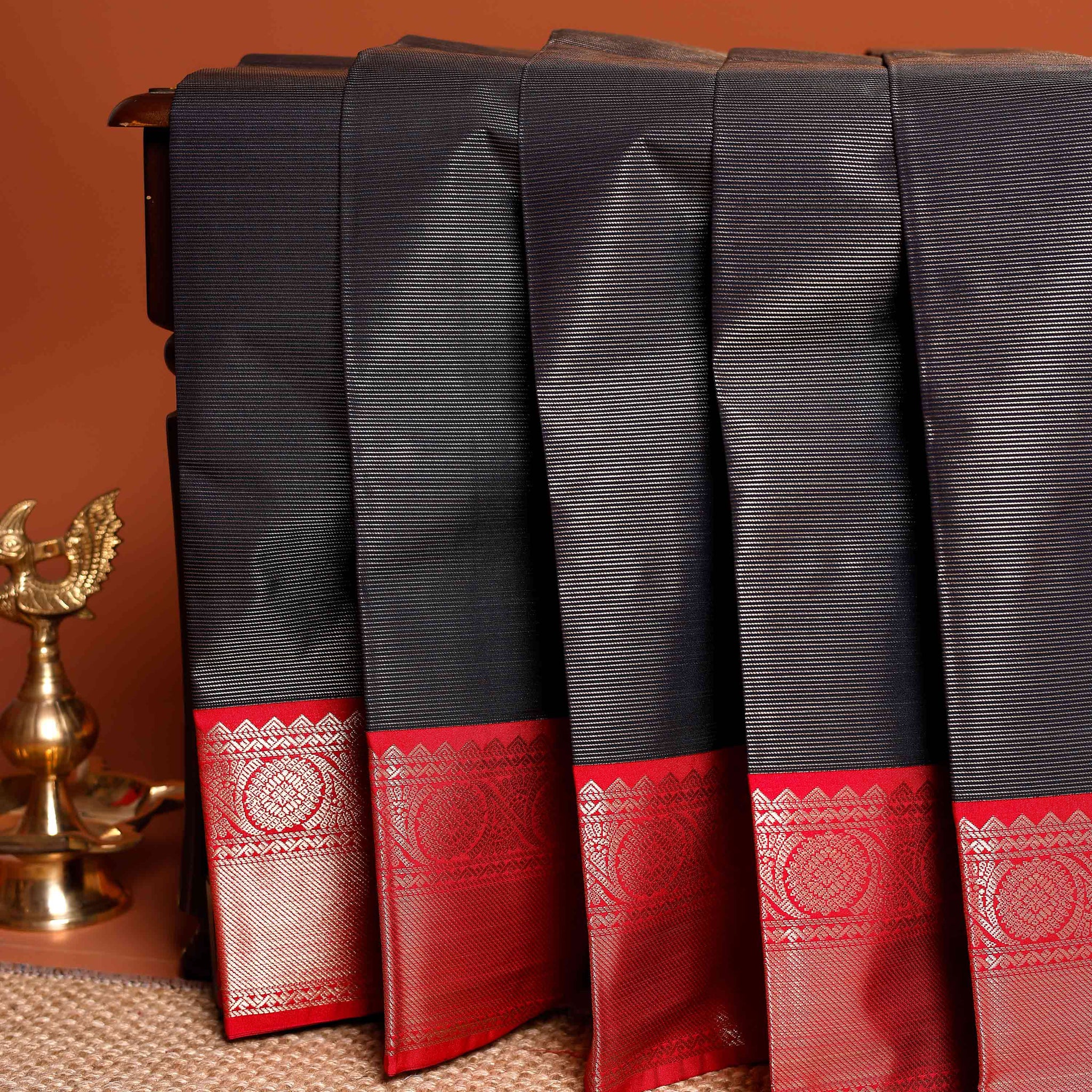 Elegant Niranjana Silk Saree with Rich Zari Woven Border and Traditional Detailing - Navy Blue