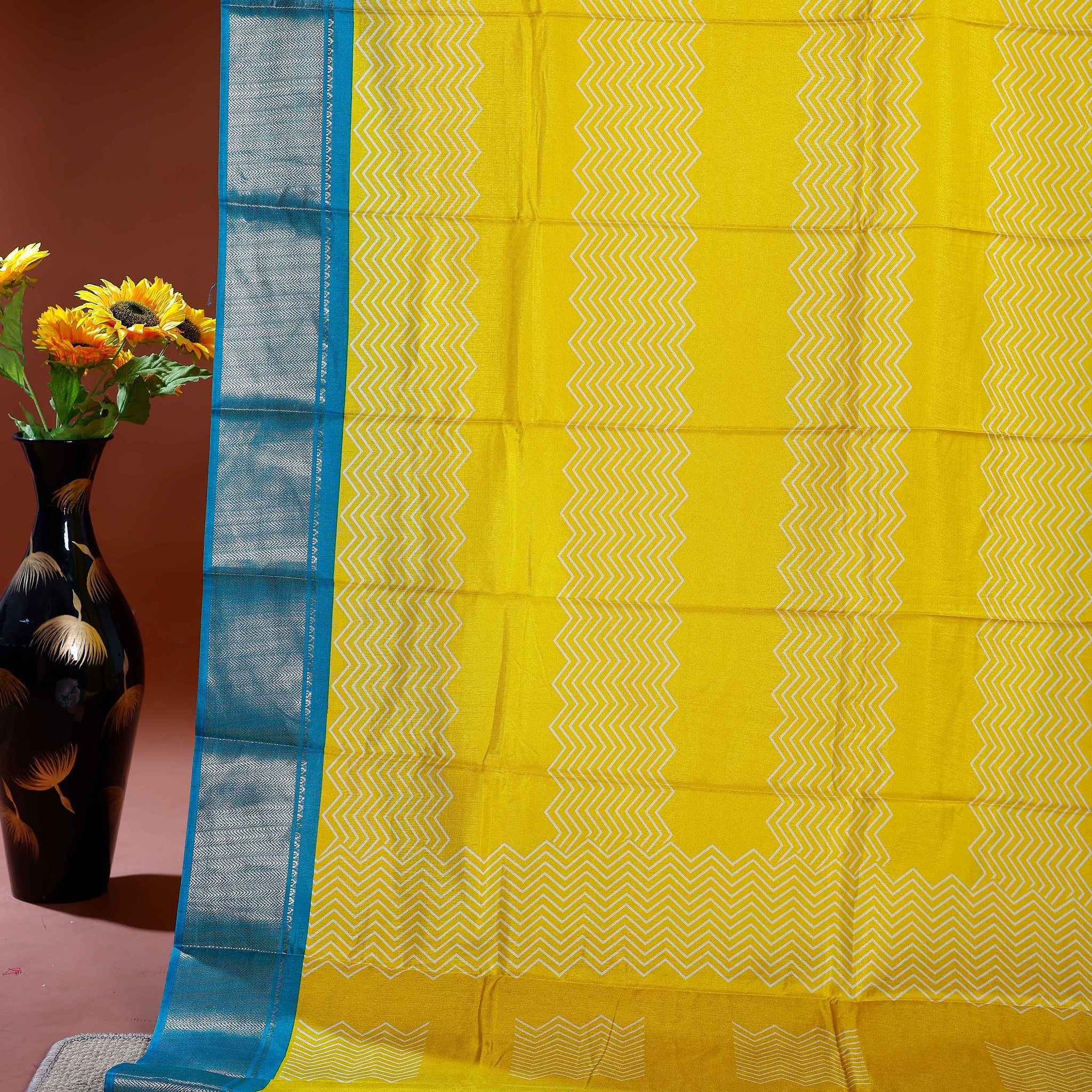Elegant Dola Silk Saree with Intricate Geometric Weave and Contrasting Zari Border - Yellow