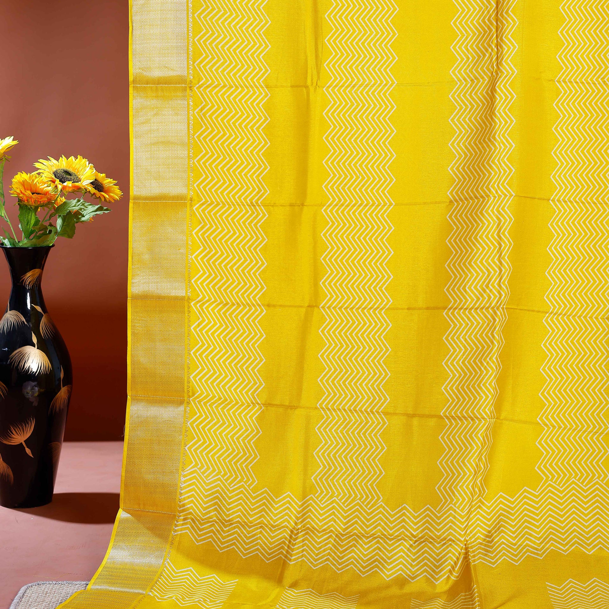 Elegant Dola Silk Saree with Intricate Zari Woven Border and Pallu - Yellow