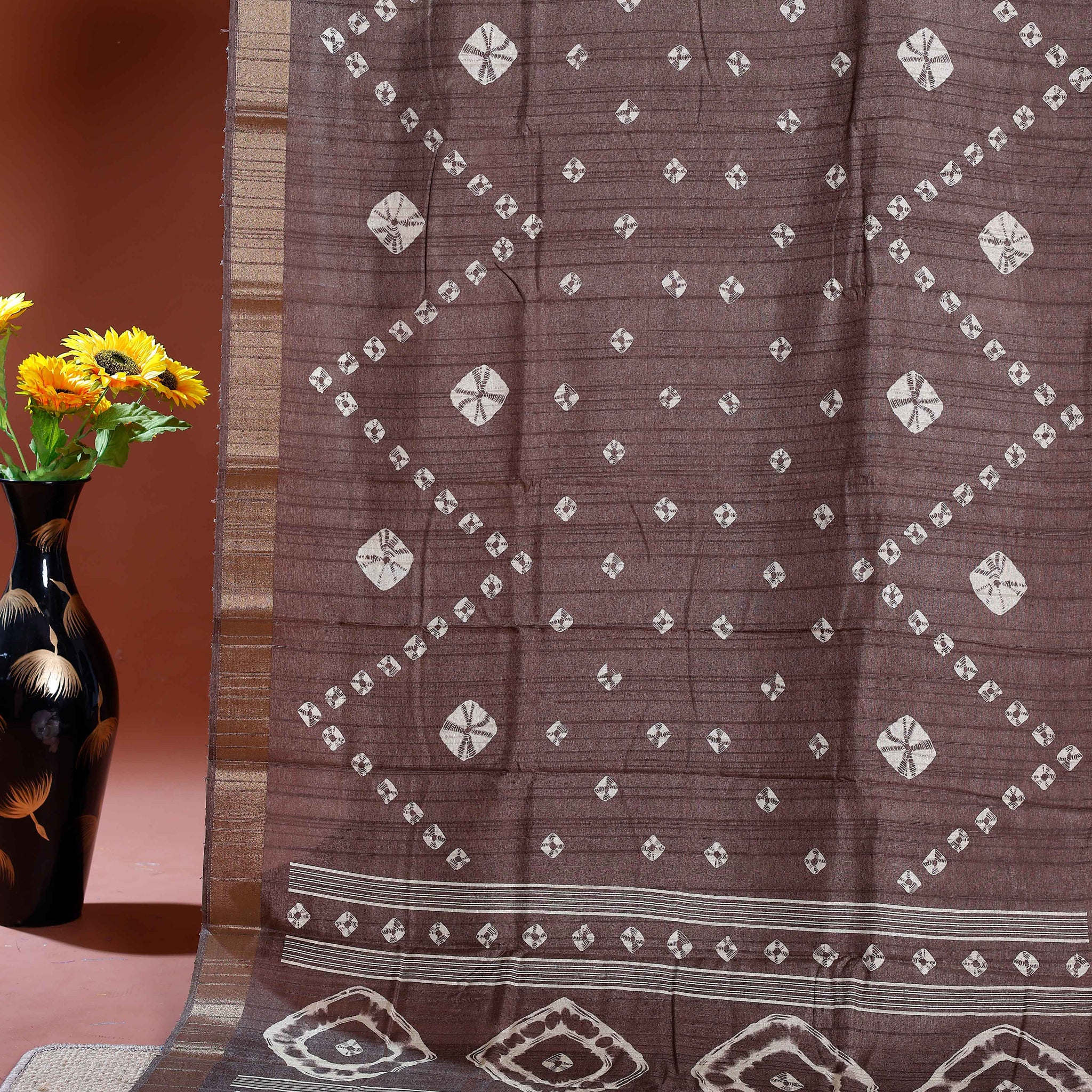 Dola Silk Blend Saree with Traditional Woven Design and Zari Border - Brown