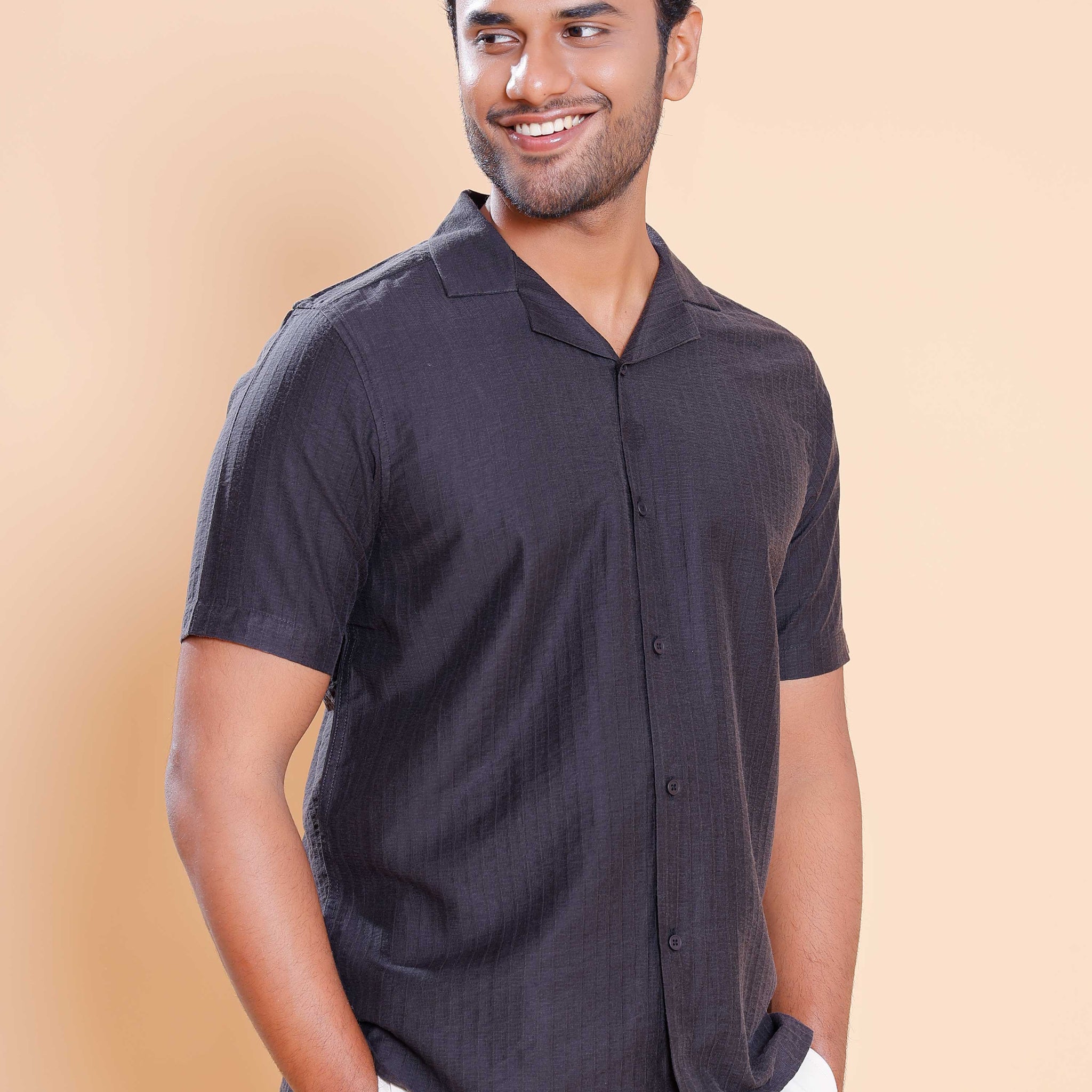 Nativebull Men Textured Half Sleeve Cotton Blend Shirt - Black
