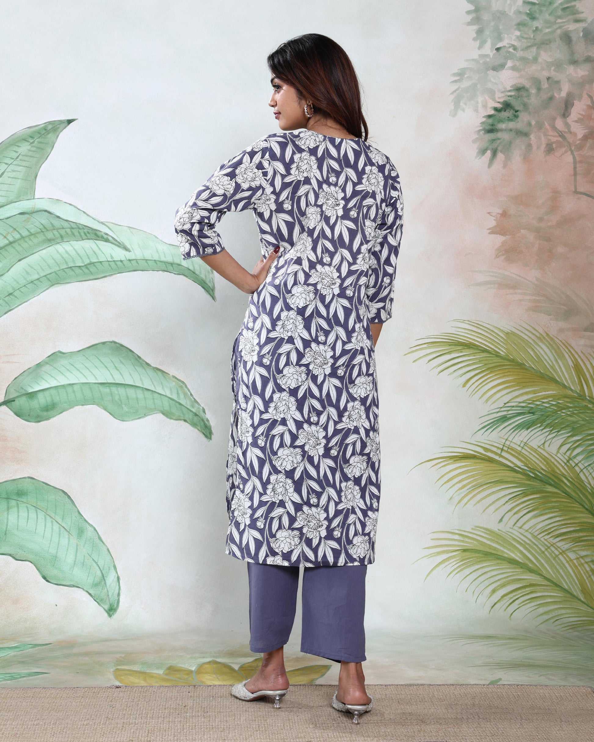 Women’s Readymade Salwar Suit Set with Floral Printed Straight Kurta, Pants & Striped Dupatta, Grey