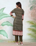 Women’s Readymade Zigzag and Striped Printed Straight Kurta Salwar Suit Set with Round Neck 3/4th Sleeves and Designer Printed Dupatta, Light Green