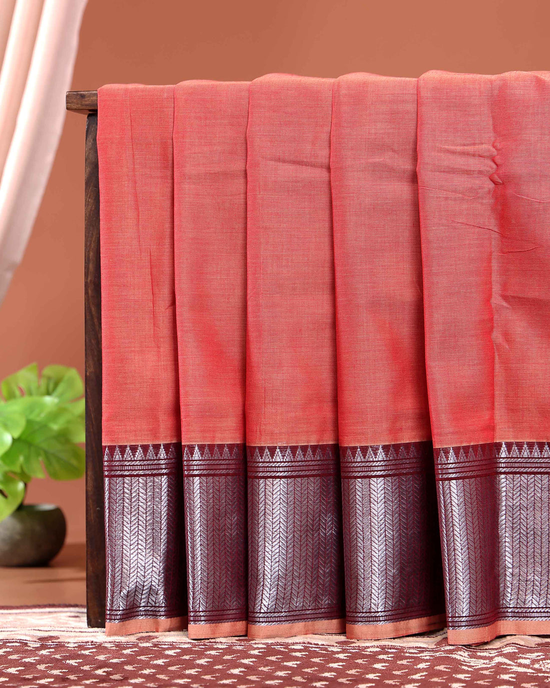 Traditional Narayanpet Handloom Cotton Saree with Traditional Temple-Style Zari Border and Geometric Patterned Pallu - Peach