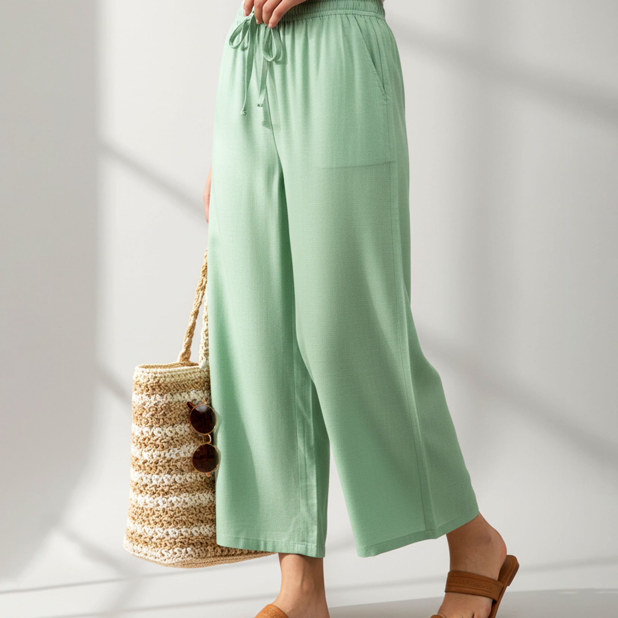 Elegant High-Waist Flared Palazzo Pant - Pistha Green